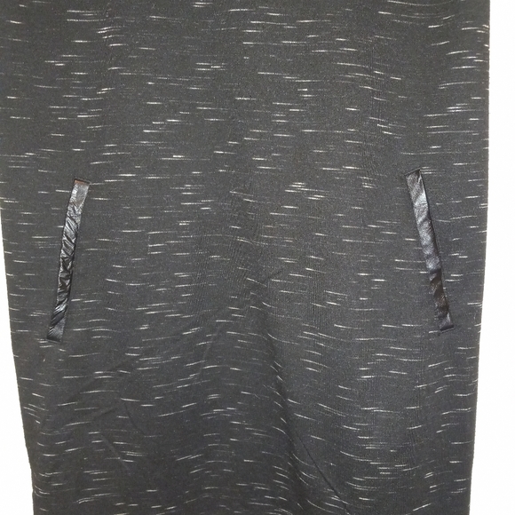 Banana Republic Mini Dress with Pockets and Leather accents - Picture 2 of 5